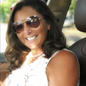 Meet your Posher, Rose